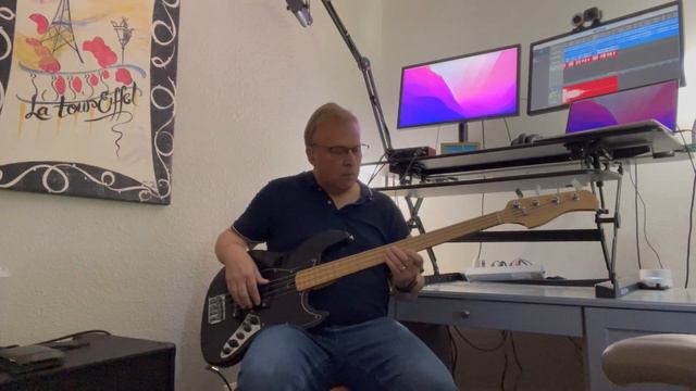 Electric Boogie - Marcia Griffiths - Bass Cover смотреть онлайн