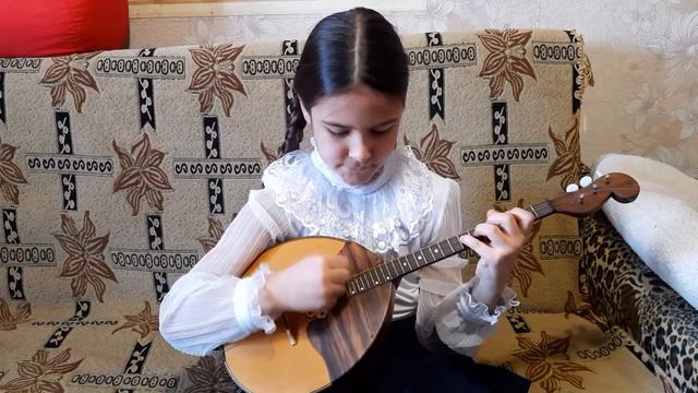 Nadya Rada. Песенка, прогулка, ах вы, сени, мои сени. 2020 смотреть онлайн
