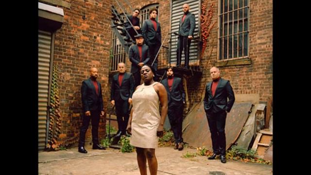 Sharon Jones & The Dap-Kings - Money смотреть онлайн