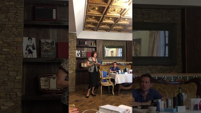 Лидер херсонской команды Лариса Подалюк о нашем магазине, ресторан Моцарт, 11.08.21 смотреть онлайн