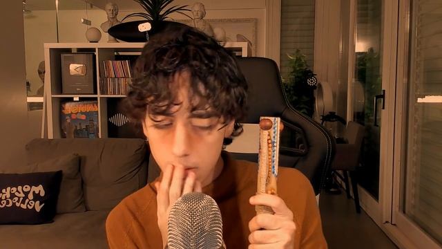 ASMR INTROVERT VS EXTROVERT