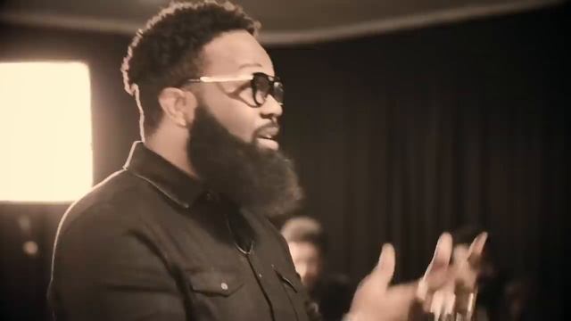 Tim McGraw and Blanco Brown - Don't Take The Girl смотреть онлайн