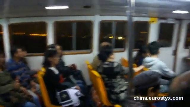 Ночной паром Ламма-Гонконг (Night ferry to Hong Kong from Lamma) смотреть онлайн