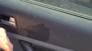 Как удалить царапины на пластике внутри салона.