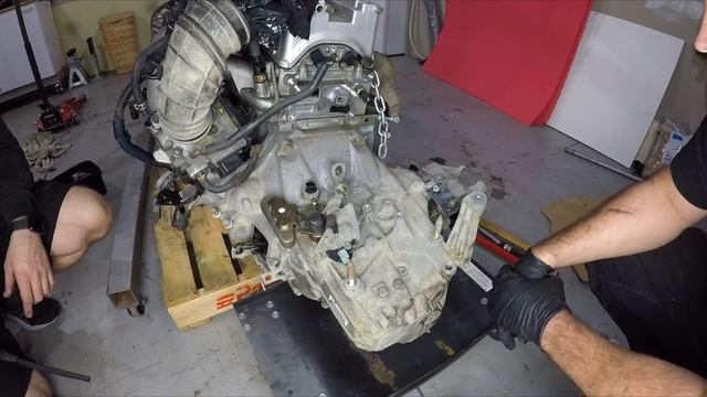 installing competition clutch/flywheel - k swap jdm honda crv rd1 смотреть онлайн