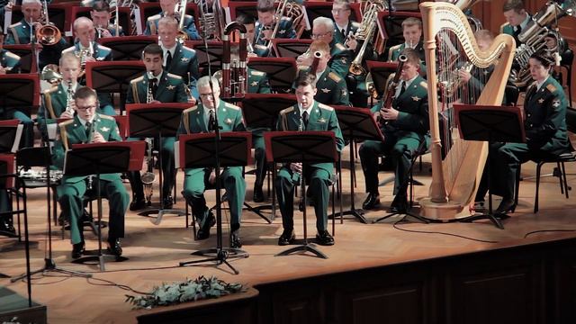 Старинный марш "Герой" смотреть онлайн