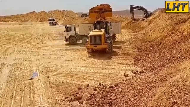 CAT 966M Wheel Loader Loading Drum Truck Road Material, Excavator, Shawal, Buldozar, in Action смотреть онлайн