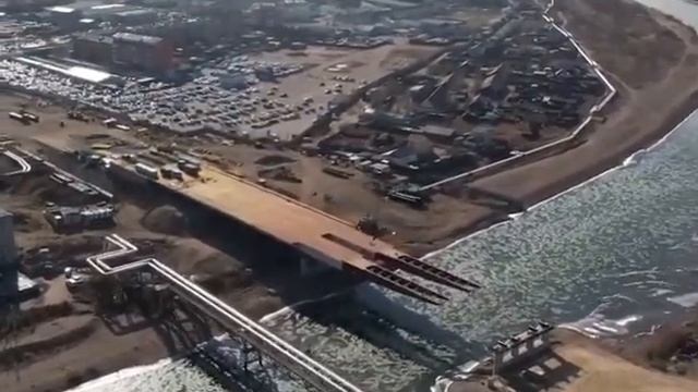 Строящийся третий мост в Улан-Удэ скоро соединит два берега смотреть онлайн