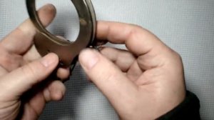 Делаем ключик к наручникам и "Вскрывалку"