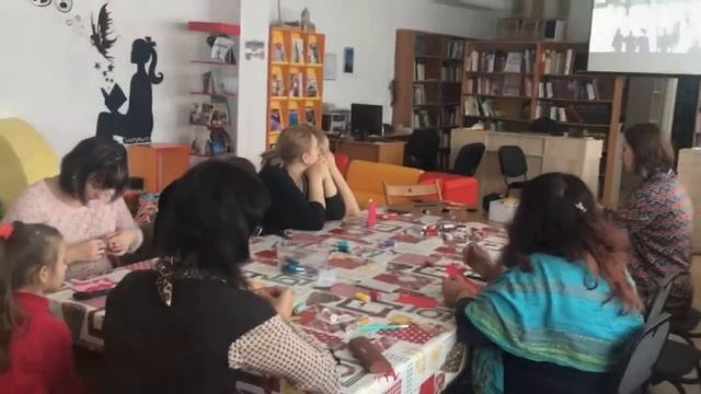 СУББОТНИЕ ПОСИДЕЛКИ КЛЮЧНИЦА ИЗ ФЕТРА смотреть онлайн