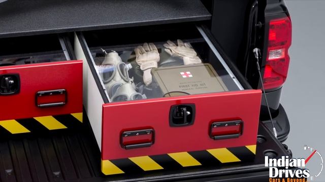 Chevrolet Unveils Silverado Black Ops, Volunteer Firefighter Concepts ! смотреть онлайн