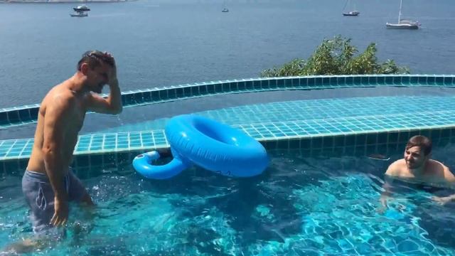 #6 Кафе Sunset Nai Harn Beach I Vlog#6 Шпионские гастроли! смотреть онлайн