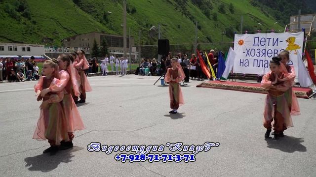 АНСАМБЛЬ СОВРЕМЕННОГО ТАНЦА ФЕНИКС -ВОСТОЧНЫЙ.01.06.21.г.ТЫРНЫАУЗ смотреть онлайн