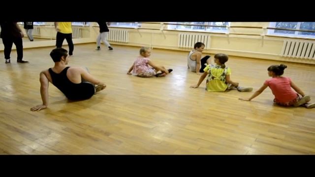Inside crew shool смотреть онлайн