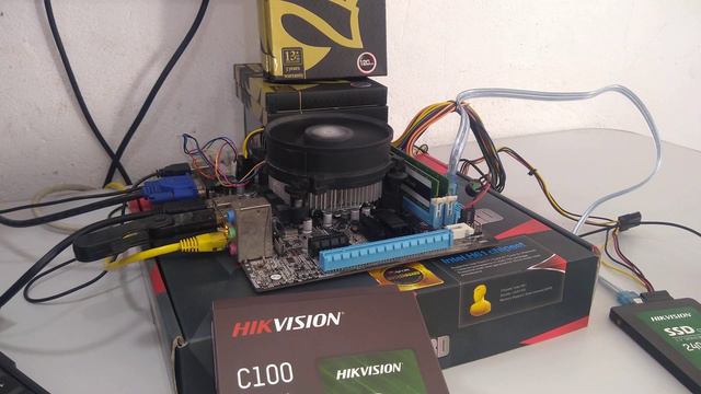 É possível instalar um SSD Sata 3 em placa-mãe Sata 2? смотреть онлайн