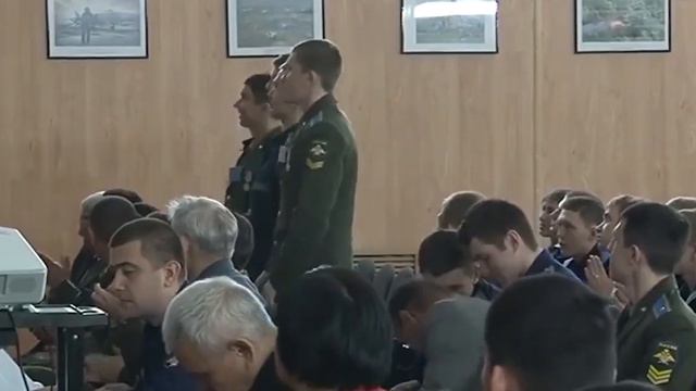 КАК АРМИЯ ПОРТИТ ЖИЗНЬ ЛЮДЯМ? ТАКОГО ДЕЛА ЕЩЕ НЕ БЫЛО! ПОЛНЫЙ АБСУРД! смотреть онлайн