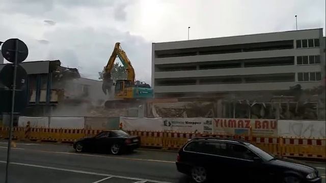 Вот бы у нас так же !Снос Зданий в Германии в Центре Города Класс! смотреть онлайн