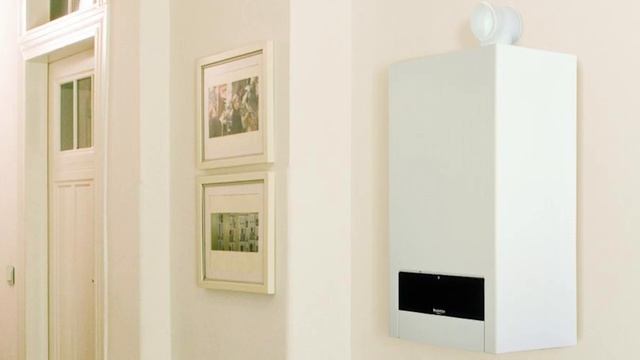 Настенный газовый котел Buderus U052-24 смотреть онлайн