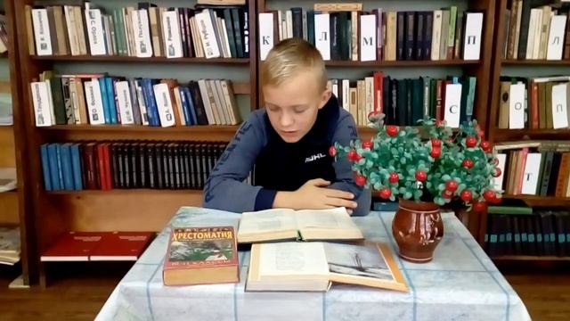 Стихотворение И. Бунина "Апрельский день" смотреть онлайн