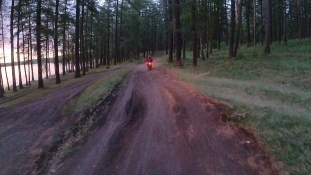 Катаемся на эндуро Racer Panther rc300-gy8x и Kayo T2 250 Enduro PR 21/18. смотреть онлайн