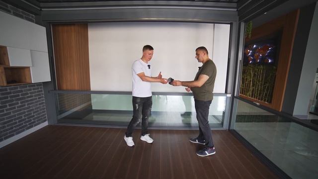 Гильотинное остекление: теплое и холодное исполнение. Алюминиевые конструкции смотреть онлайн