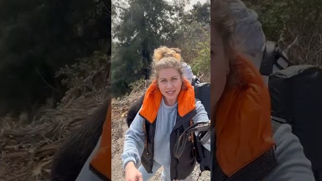 ВРЕМЯ где живешь ТЫ #shorts смотреть онлайн