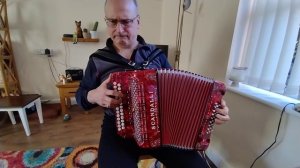 Зорька алая Учимся играть на гармони во второй тональности.