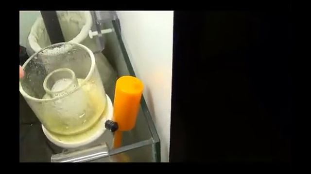Odpieniacz białek STORM 100 Aqua-Trend aquarium skimmer смотреть онлайн
