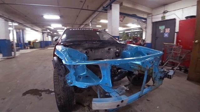 ПРОЦЕСС ОКРАСА ПОДКАПОТНОГО ПРОСТРАНСТВА TOYOTA MARK2 90 смотреть онлайн