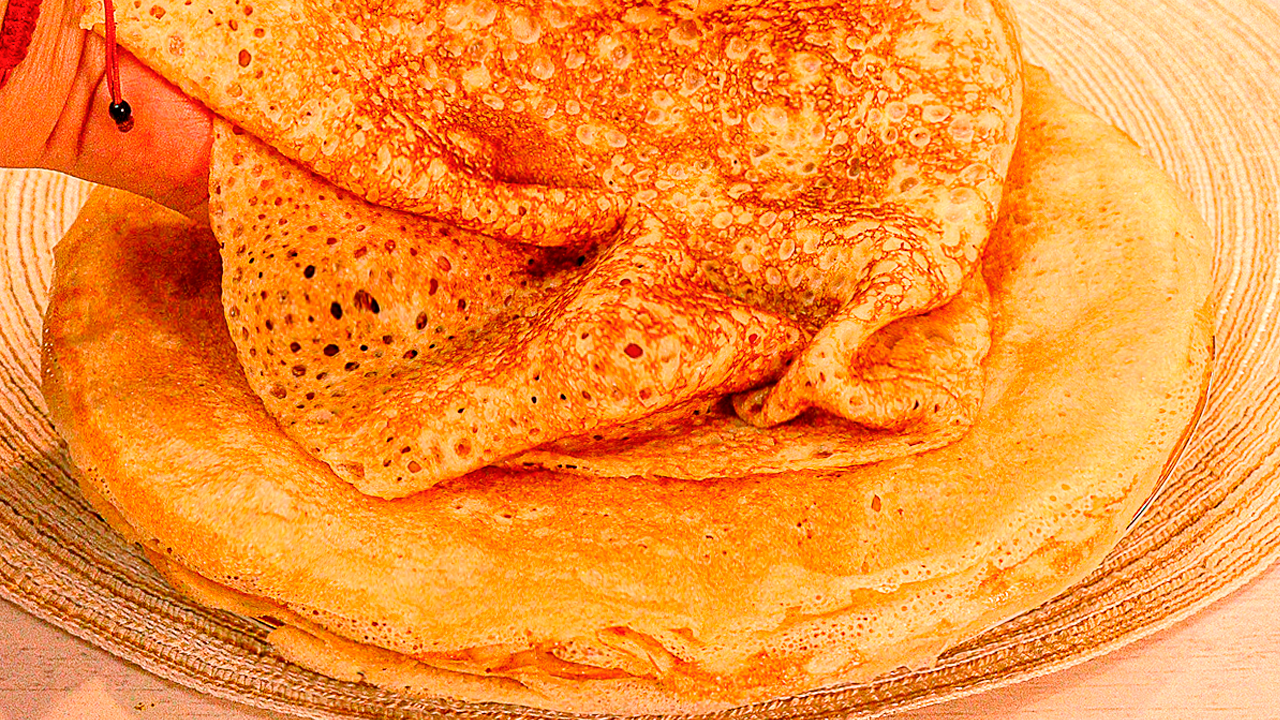 Об этом рецепте блинов знают единицы, теперь знаете и Вы узнали легко запоминается, легко готовится смотреть онлайн