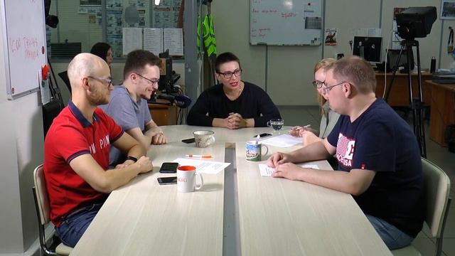 Тайная планерка - 2: история избиения 80-летнего дедушки и опрос по храму Святой Екатерины смотреть онлайн