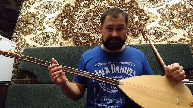 Баглама / саз с длинным грифом. смотреть онлайн