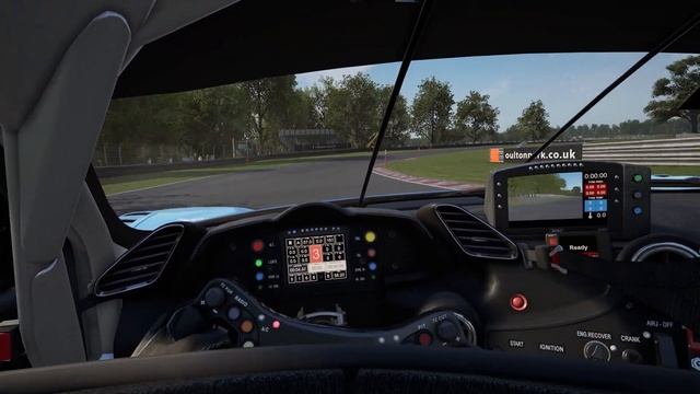 Assetto Corsa Competizione - Domenstration of Oulton Track смотреть онлайн