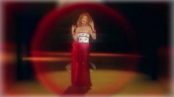 Dalida Soleil - Officiel  Dalida - 1984