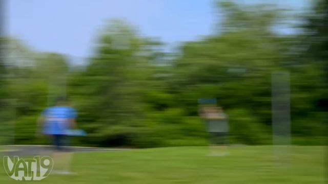 World's Easiest Racquet Game смотреть онлайн