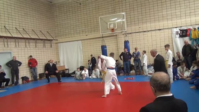 Довжик- Клопенко. Чемпионат Киева по дзюдо 2002-2003 г. р. 19 апреля 2014 смотреть онлайн