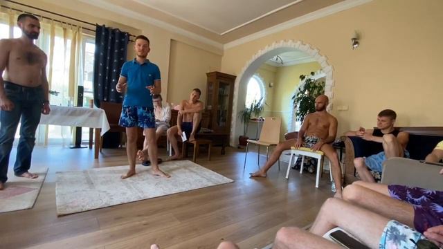 ДЕЛАЙ КОМПЛИМЕНТЫ ЛИЧНОСТИ ,А НЕ ВНЕШНОСТИ ДЕВУШКИ. ЭТО ГОРАЗДО ЛУЧШЕ РАБОТАЕТ! смотреть онлайн