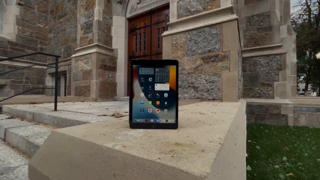 EL IPAD DEL PUEBLO | iPad 9na Generación 2023 смотреть онлайн