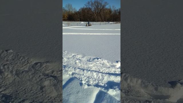 Рыбинка по снегу 35см смотреть онлайн