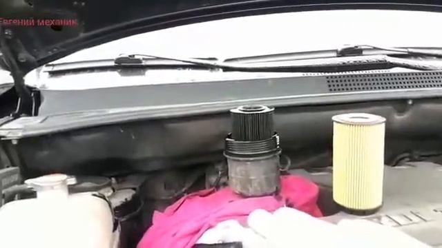 Как самому поменять масло в двигателе! смотреть онлайн