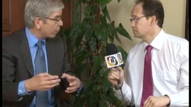 Stanford University professor and Nobel Prize candidate Paul Romer debating with Dr. Carlos Sabillo смотреть онлайн