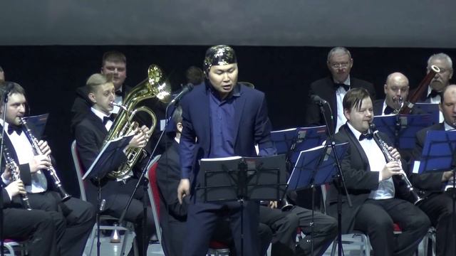 Мунко Батомункуев - Куплеты Дугласа смотреть онлайн