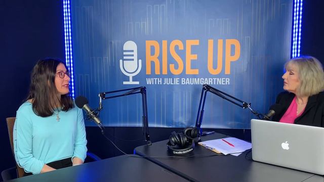 #13: The Science of Beauty with Dr. Sandy Johnson смотреть онлайн