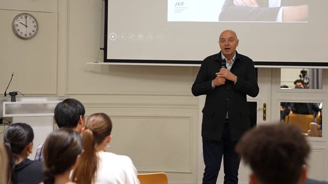 Fashion Industry Talks | Promoting Paris Fashion and Coordinating Paris Fashion Week w Pascal Moran смотреть онлайн