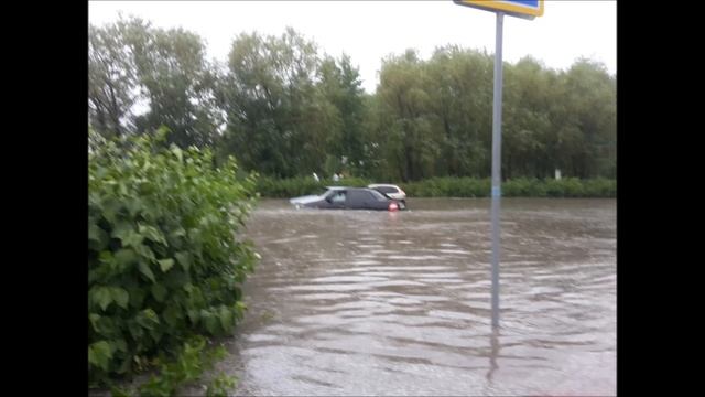 Потоп в Ульяновске Шолмова -Камышинская 05 июля 2017