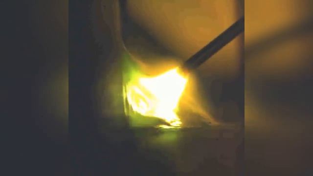 Сварка в замедленной съёмке | Welding slow motion смотреть онлайн