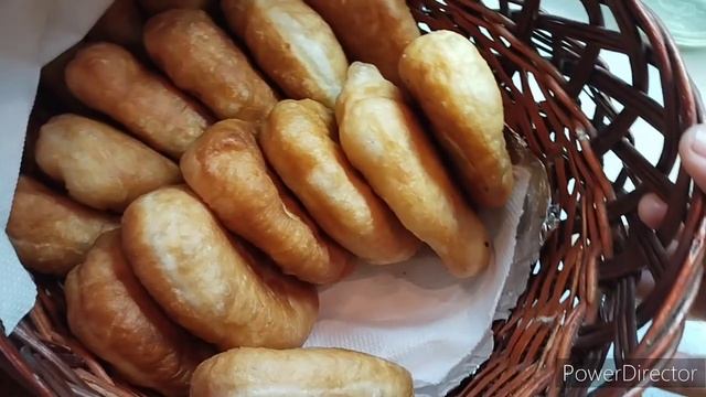 Славянск.12.03.23. Сначала пирожки и новости + история с почтой. Зачем перепаковывали?... смотреть онлайн