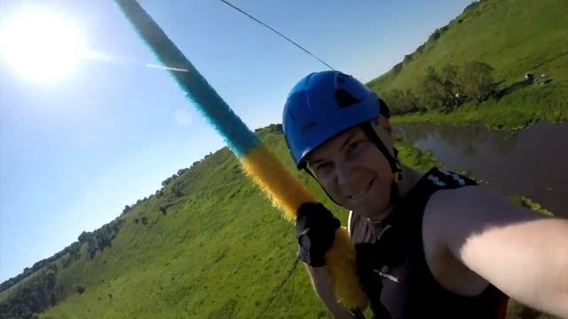 Прыжок на троллее (Воргольские скалы, Липецк) смотреть онлайн