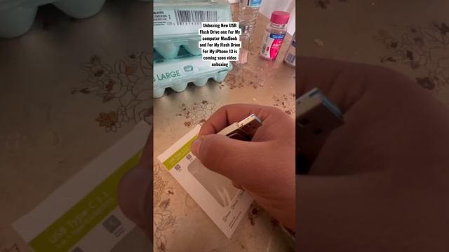 Unboxing My New USB Flash Drive One For My Computer MacBook Air 2020 Capacity Storage Is 1 TB ￼￼