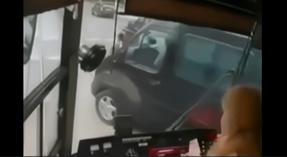 Суровые будни водителей трамвая смотреть онлайн